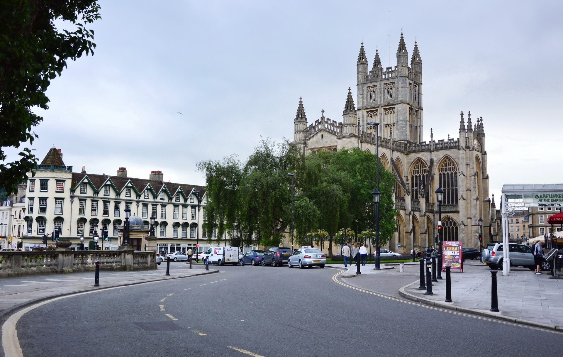 Bath Abbey, looking from Grand Parade street