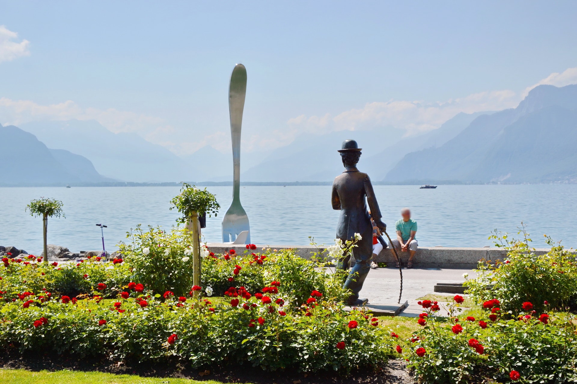 The Fork of Vevey and Charlie Chaplin are the most famous sculptures in Vevey