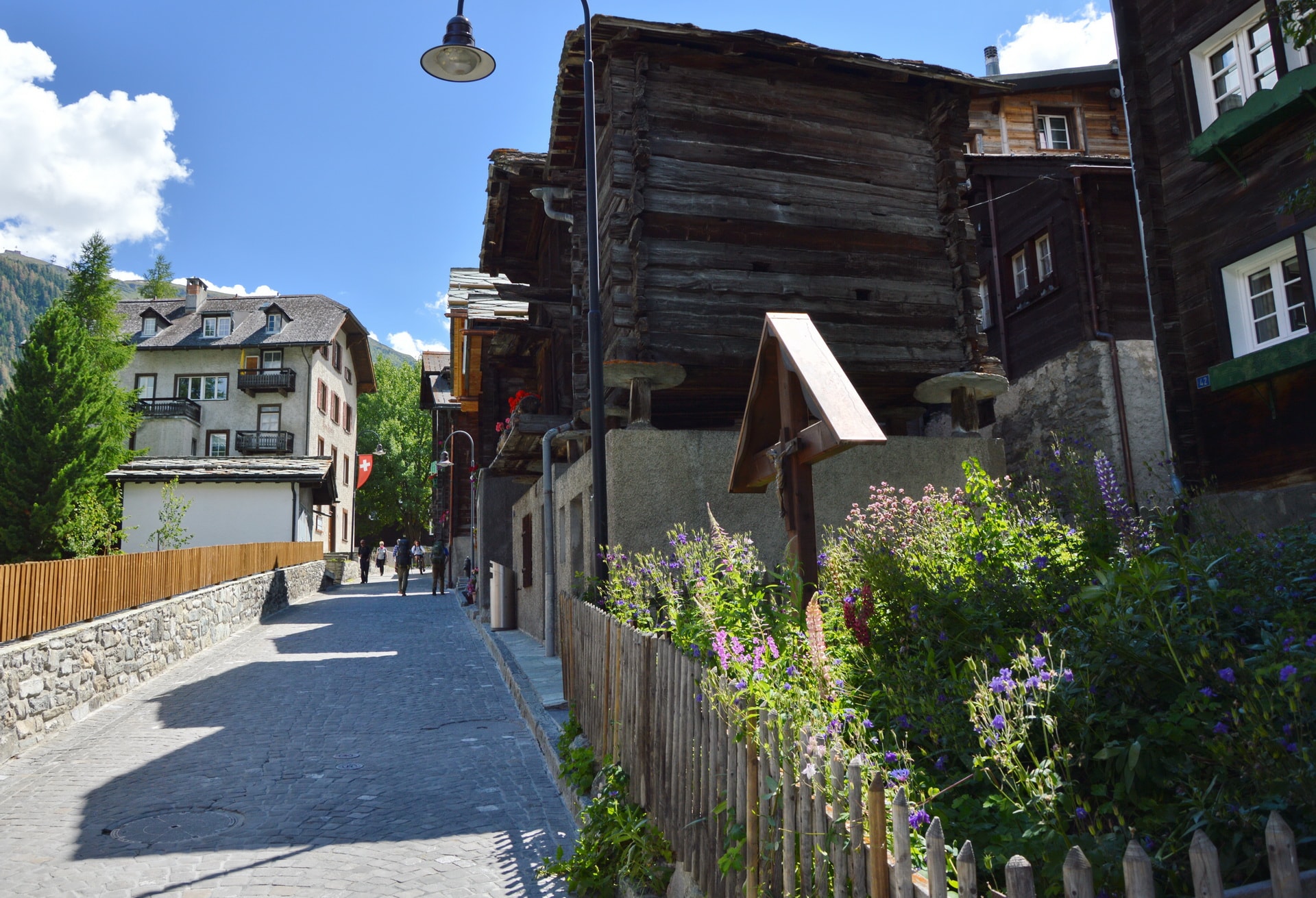 Oberdorfstrasse street in Zermatt